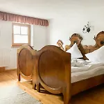 Holiday home Tiroler Traumhaus Hochzillertalblick - By Alpenluxus Collection