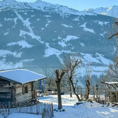 Apartman Tiroler Traumhaus Hochzillertalblick - An Alpenluxus Appartement, Tyrol *