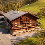 Tiroler Traumhaus Hochzillertalblick - By Alpenluxus Collection * Stummerberg
