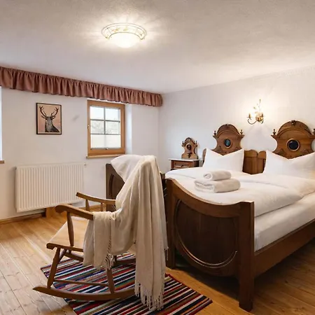 Casa de Férias Tiroler Traumhaus - A With Mountain Views And A Garden